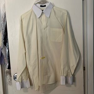 Daniel Elissa yellow button down men’s dress shirt with white collar and cuffs